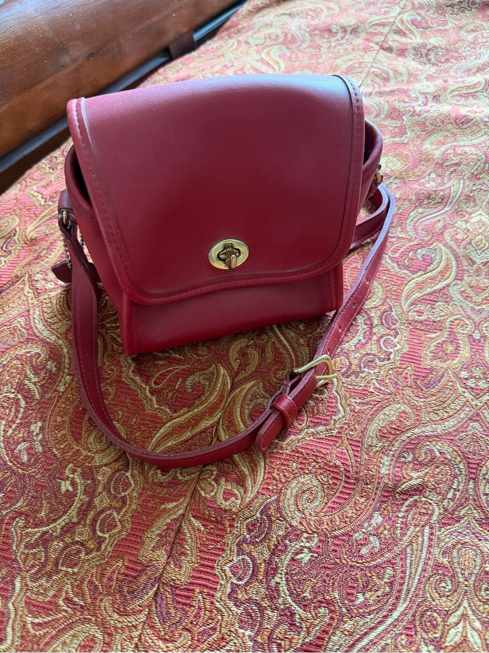 Vintage Red Leather Coach Bag Excellent Condition